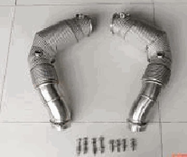 Downpipe – BMW X5 / X6 / X7 (G05/G06/G07) S68 4.4L, avec catalyseur, écran thermique
